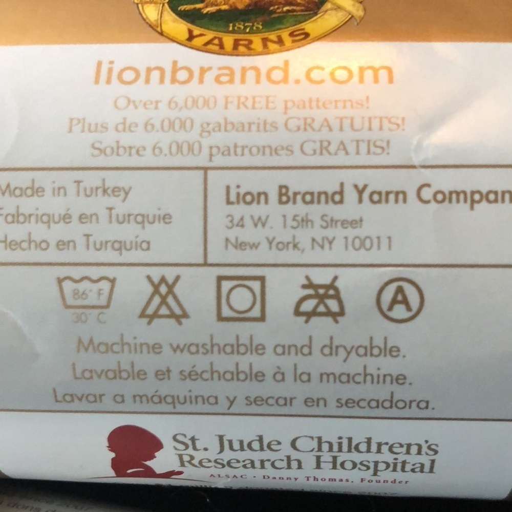 Vanna’s Choice Lion Brand Lot Of 7 Skeins Yarn Burgundy Barley Honey Dusty Blue - Picture 7 of 10